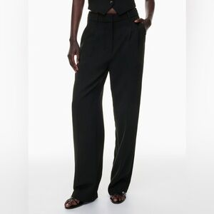Aritzia Wilfred
EFFORTLESS PANT